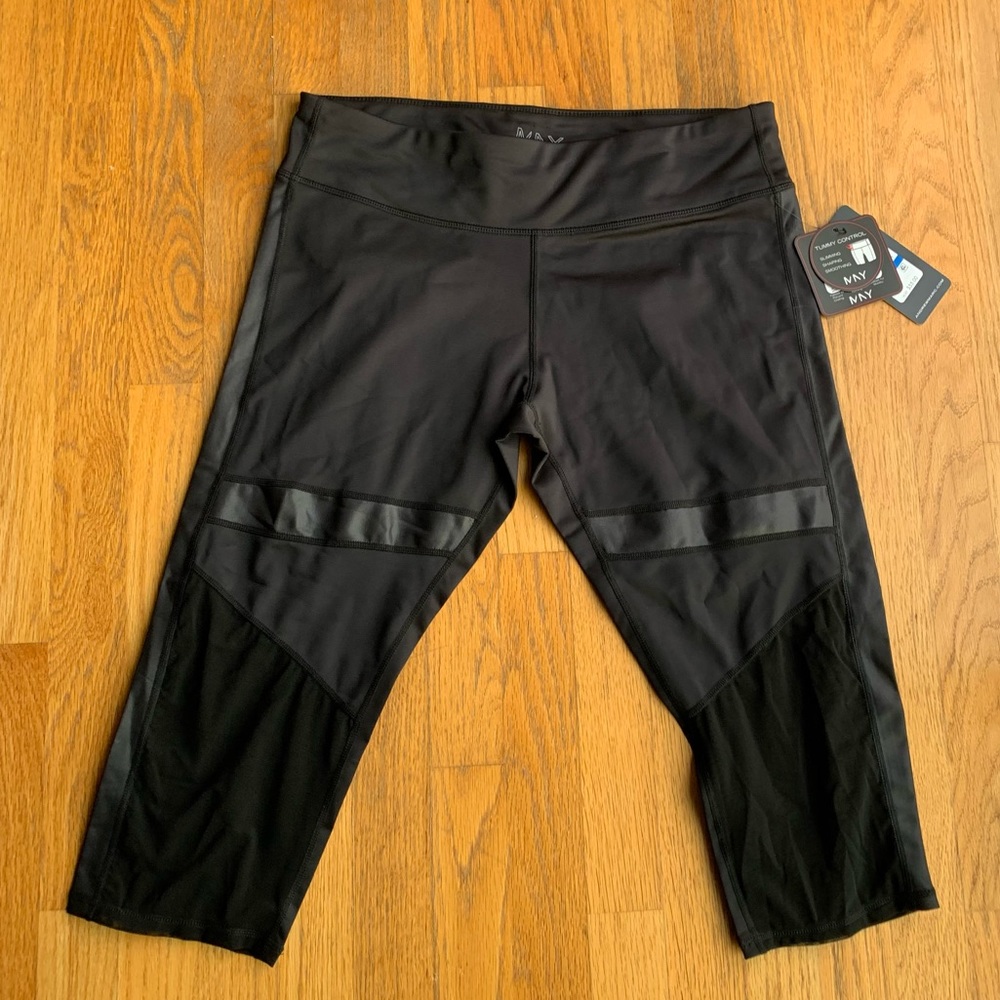 Black mesh active crops nwt marc NY tummy control leggings
